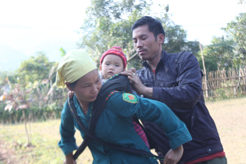 Chuyen chua ke ve khom tre chu quyen o bien gioi Viet - Trung-Hinh-4