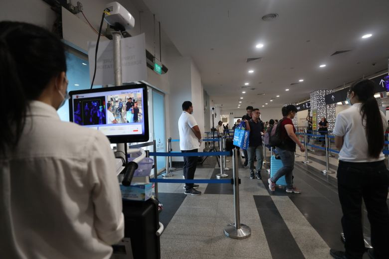 Theo các chuyên gia, dịch Covid-19 sẽ ảnh hưởng đến kinh tế Singapore. Chính vì vậy, đảo quốc sư tử đã đưa ra một số giải pháp nhằm ổn định nền kinh tế.