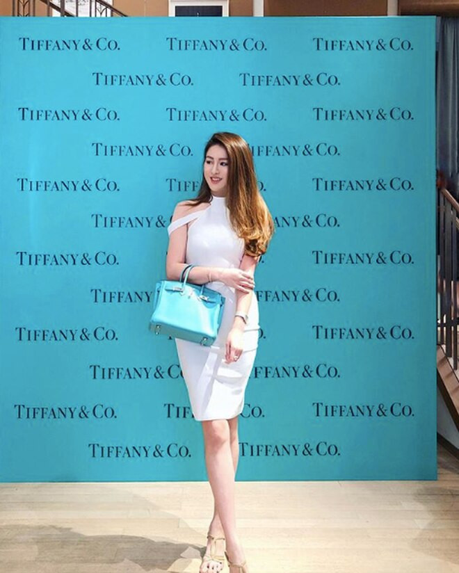 Pamela Arnada là rid kid nổi tiếng người Singapore. Không chỉ xinh đẹp, phong cách thời trang sành điệu, cô nàng này vô cùng thông minh và tài năng.