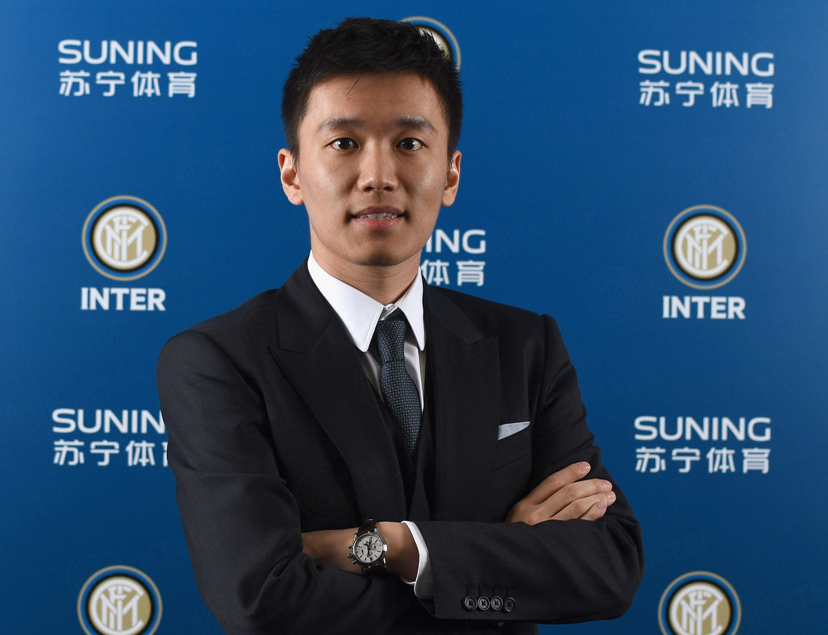 Sau khi tốt nghiệp, Steven Zhang nhận được lời mời nhập học từ Viện Công nghệ Massachusetts (MIT) và Đại học Duke. Cuối cùng, con trai của tỷ phú Zhang Jindong quyết định chọn ngành Kinh tế tại trường Wharton thuộc ĐH Pennsylvania, Mỹ.