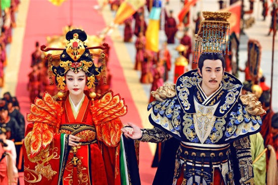 Tham an phi tan gian diu thai giam khien Tu Cam Thanh chim trong ''bien mau''