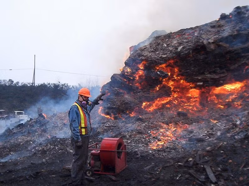 Nằm ở quận Columbia, bang Pennsylvania, thị trấn Centralia xảy ra một đám cháy nhỏ vào tháng 5/1962. Kể từ đây, thị trấn Mỹ này được cả thế giới biết đến.