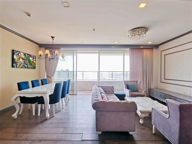 Hoa hau Thu Hoai rao ban can ho 168 m2-Hinh-2