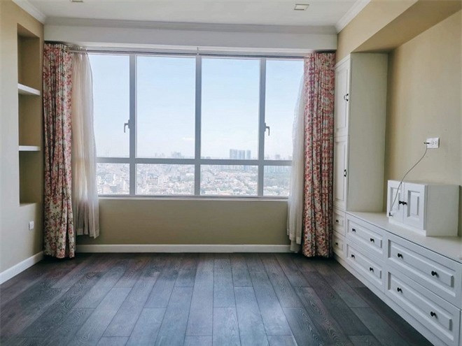 Hoa hau Thu Hoai rao ban can ho 168 m2-Hinh-4