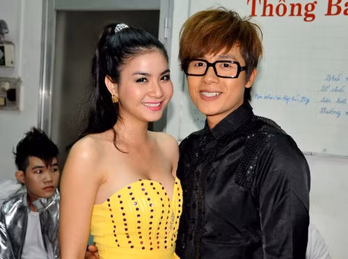 Trong phim Gia đình phép thuật, Hòa Hiệp thủ vai Ma Mây - là người rất có tiếng nói trong hội đồng cấp cao của phái Nguyên Lão. Ngoại hình điển trai, diễn xuất tốt, đài từ chuẩn khiến anh nhanh chóng được đông đảo khán giả yêu mến. Tuy nhiên, anh hiếm khi chia sẻ chuyện đời tư trên báo chí và mạng xã hội. Năm 2012, sau chuyến công tác tại Mỹ cùng đoàn kịch Lôi vũ, Hòa Hiệp và nữ diễn viên Kha Ly bất ngờ nảy sinh tình cảm. Tuy nhiên, sau một thời gian tìm hiểu, cả hai quyết định trở thành những người bạn của nhau.