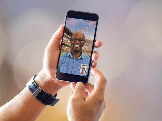 Ung dung Zoom am tham gui du lieu cho Facebook