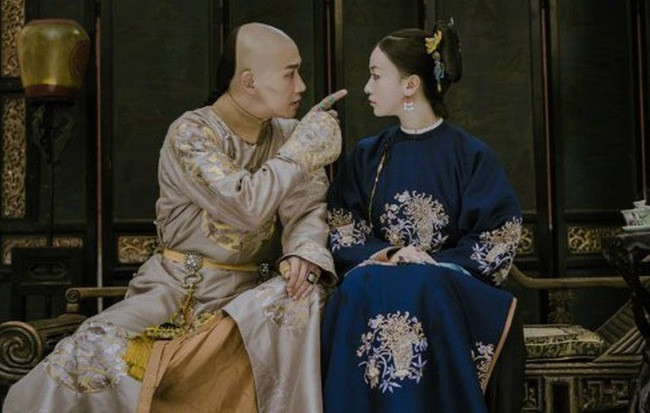 Một số chuyên gia ước tính, chi phí cho mỗi cuộc tuần du của hoàng đế Càn Long lên đến 200 vạn lạng bạc.