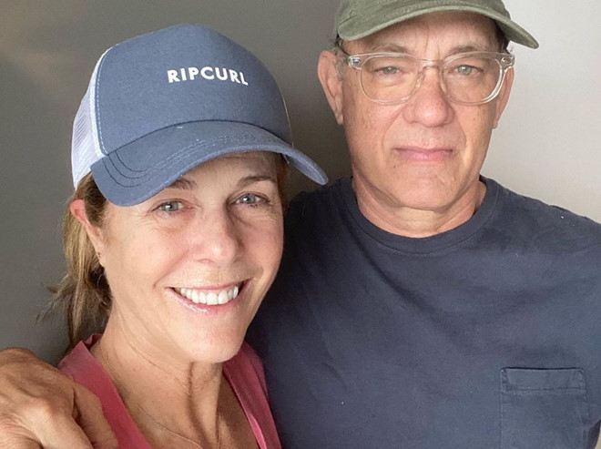 Vợ chồng siêu sao điện ảnh Mỹ Tom Hanks và Rita Wilson là cặp sao nổi tiếng thế giới nhiễm Covid-19. Họ đang tích cực điều trị tại khu cách ly ở Australia.