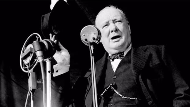 Dù vậy, ông Churchill vẫn không bỏ cuộc khi vẫn đầu tư vào chứng khoán. Hậu quả là khoản nợ của ông tăng lên 2,5 triệu bảng Anh.