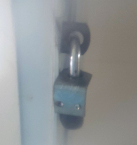 Nguoi pha khoa phong cach ly tron ve nha tung khong cho xet nghiem con minh-Hinh-4