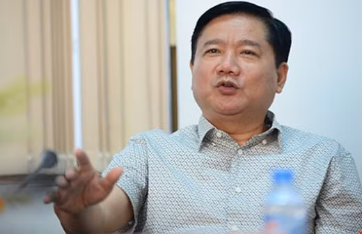 3. Phải cầu thị, tiếp nhận tất cả thông tin báo chí “Thành phố phải cầu thị, tiếp nhận tất cả thông tin báo chí phản ánh, cả mặt tích cực lẫn tiêu cực. Với những thông tin phản ánh khách quan, đúng pháp luật về những bất cập, các cơ quan chức năng phải tiếp thu, chấn chỉnh”, là một trong những chỉ đạo của Bí thư thành ủy TP.HCM Đinh La Thăng tại cuộc họp tổng kết công tác tổ chức, chăm lo tết Bính Thân 2016 trên địa bàn thành phố vào ngày 15/2.