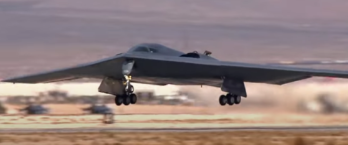 Ngày nay Không quân Mỹ có tổng cộng 20 máy bay ném bom tàng hình B-2 Spirit trong thành phần tác chiến và trước đó đã có thông tin cho biết vào năm 2025, trong yêu cầu ngân sách, USAF đã công bố kế hoạch cho một số máy bay nghỉ hưu.