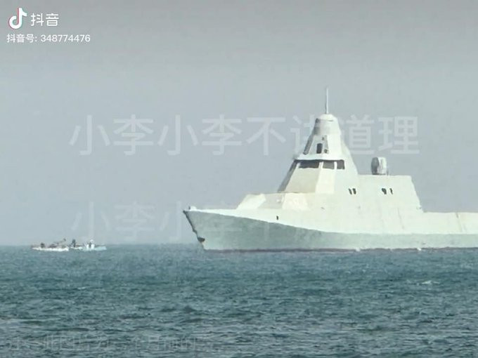 Sự phát triển nhanh chóng này phản ánh năng lực đóng tàu được nâng cao đáng kể của Trung Quốc. Điều này đặt ra những thách thức đáng kể đối với ngay cả những quốc gia như Mỹ. Chỉ hai tuần trước, tàu sân bay đầu tiên do Trung Quốc tự thiết kế, được trang bị máy phóng và những cải tiến quan trọng khác, cũng bắt đầu chạy thử nghiệm trên biển.