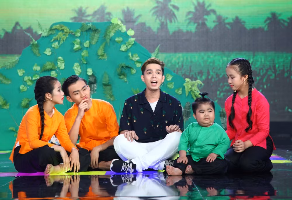 Các thành viên còn lại của biệt đội Gấu trúc của Tuấn Kiệt cũng không kém cạnh em út Tin Tin trong các phần trình diễn cá nhân.