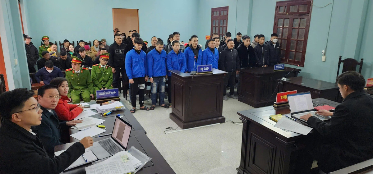 Vụ cố ý gây thương tích ở Lào Cai: Các bị cáo khai gì tại tòa? Vu co y gay thuong tich o Lao Cai: Cac bi cao khai gi tai toa?