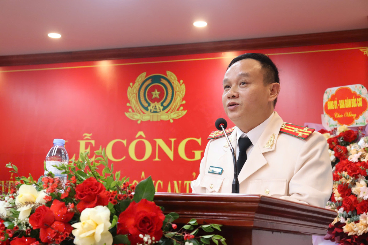 Thượng tá Vũ Dương Tường giữ chức Trưởng Công an TX Kinh Môn Thuong ta Vu Duong Tuong giu chuc Truong Cong an TX Kinh Mon