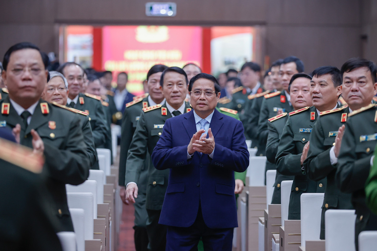 Thủ tướng dự Hội nghị Công an toàn quốc lần thứ 80 Thu tuong du Hoi nghi Cong an toan quoc lan thu 80