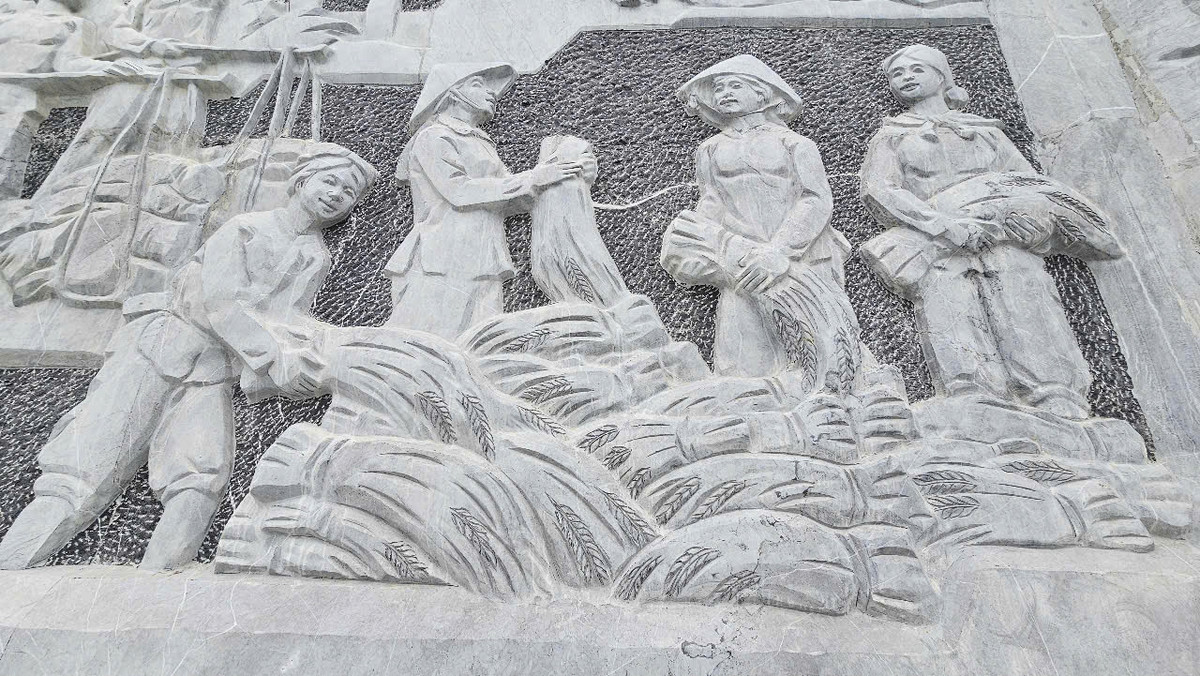 Can canh cong trinh tuong dai “Tieng sam duong 5” o Hai Duong-Hinh-9