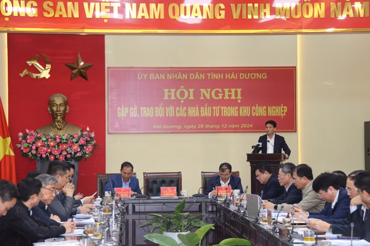 Hải Dương sát cánh, đồng hành cùng các nhà đầu tư trong KCN - Hình 2 Hai Duong sat canh, dong hanh cung cac nha dau tu trong KCN-Hinh-2