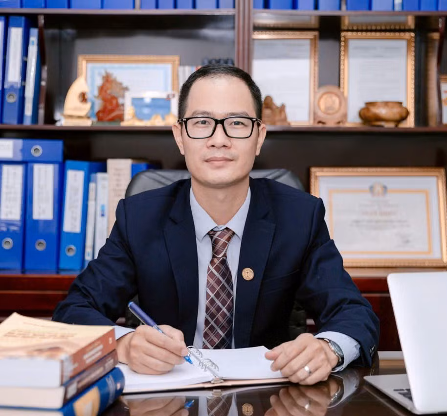 Vu day gia dat len 30 ty/m2: Vi pham nghiem trong Luat Dau thau-Hinh-3