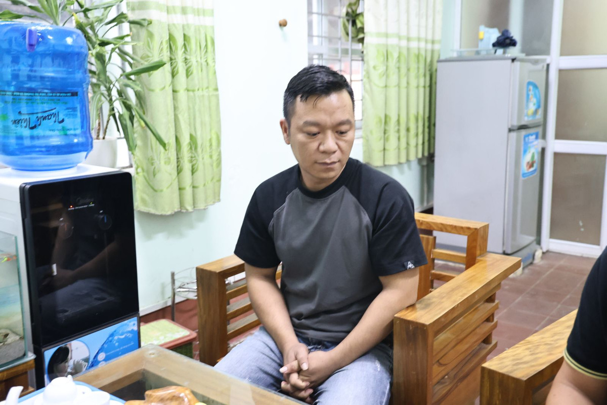 Bắt 13 đối tượng ghép ảnh nhạy cảm, đe dọa đòi nợ Bat 13 doi tuong ghep anh nhay cam, de doa doi no