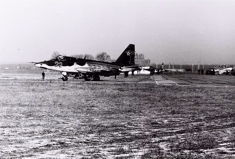 Đa số các máy bay Su-25 của Ukraine cũng như của Nga đều được sản xuất ở nhà máy 31, Tbilisi, Cộng hòa Xã hội chủ nghĩa Xô Viết Gruzia trong giai đoạn từ 1978-1989. Nguồn ảnh: ER