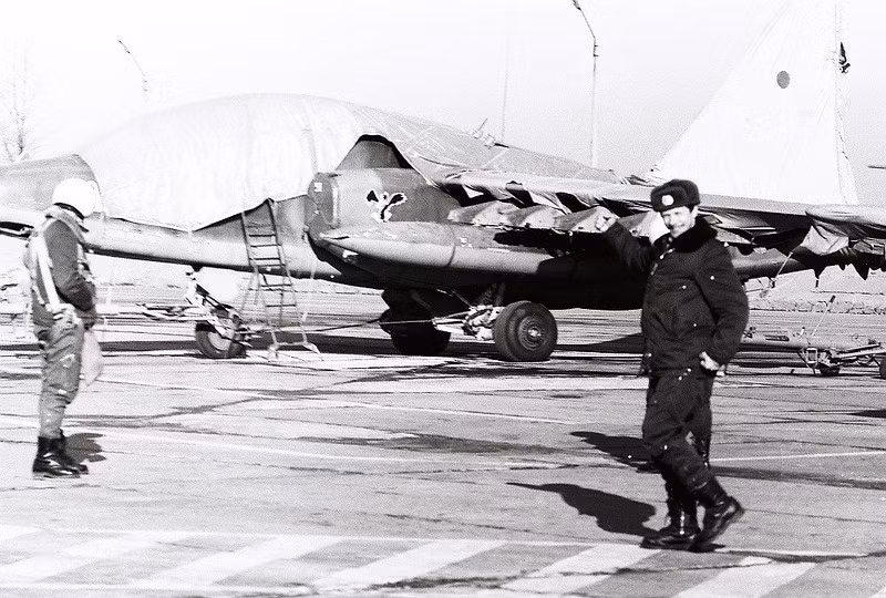 Bùi ngùi nhìn lại các máy bay cường kích Su-25 khi còn nằm trong Không quân Liên Xô. Nguồn ảnh: ER