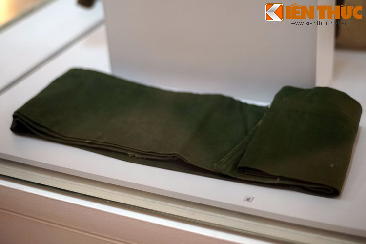 Ruột tượng đựng gạo, Đại úy Mai Văn Phúc (Đại diện Tăng đoàn 613, nguyên Phó Tư lệnh Quân khu 7) dử dụng khi vượt Trường Sơn, 1964-1966.