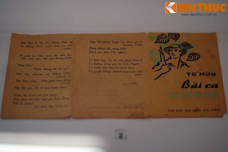 Tập "bài ca xuân 68" do nhà thơ Tố Hữu sáng tác, đồng chí Tăng Văn Phiệt mang theo khi vượt Trường Sơn năm 1971.