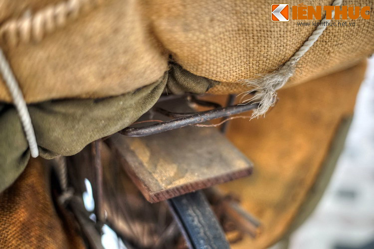 Trong 10 năm trường kỳ kháng chiến, một khối lượng khổng lồ hàng hóa, đạn được đã vượt đường Trường Sơn để đến với đồng bào, chiến sĩ miền Nam bằng những chiếc xe đạp mộc mạc, góp phần vào chiến thắng của công cuộc giải phóng miền Nam, thống nhất đất nước.