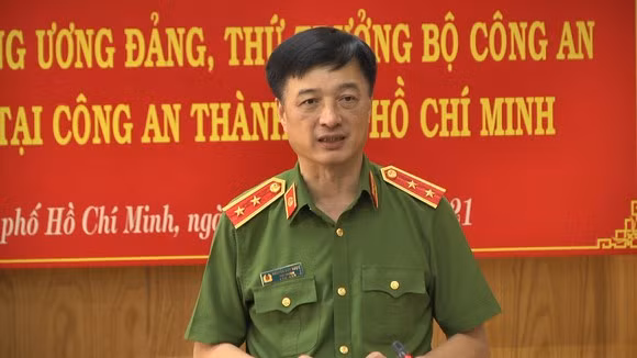 Sau đó, ông giữ chức Phó Tổng cục trưởng Tổng cục Cảnh sát kiêm Cục trưởng Cục Cảnh sát điều tra tội phạm về kinh tế và tham nhũng; Phó thủ trưởng Cơ quan Cảnh sát điều tra Bộ Công an. Ngày 15/8/2019, ông được bổ nhiệm giữ chức vụ Thứ trưởng Bộ Công an.