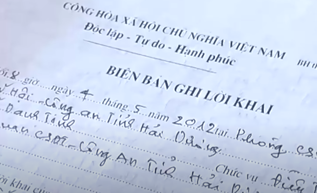 Chỉ khi những chứng cứ cụ thể được đưa ra thì chúng mới cúi đầu nhận tội. Chúng khai nhận, trước đó đã bán 4 cô gái khác cho các quán đang kinh doanh về tẩm quất, massage tại TP Nam Ninh, tỉnh Quảng Tây, Trung Quốc và kẻ cầm đầu trong đường dây này là Vi Thị Nghĩa (SN 1977, trú tại Sơn Động, Bắc Giang) Nghĩa là chủ quán tẩm quất massage hoạt động trá hình tại TP Nam Ninh, tỉnh Quảng Tây, Trung Quốc) 