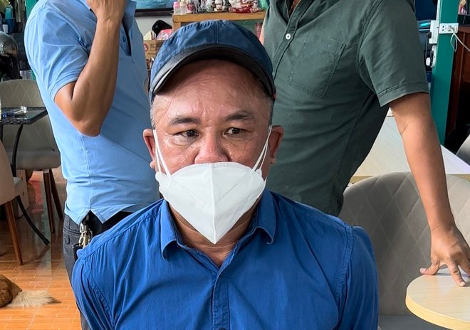  Giang hồ Hà "mát" bị bắt tạm giam vì bảo kê quán nhậu: Ngày 19/1, Công an quận Bình Tân, TP.HCM đã khởi tố bị can, bắt tạm giam Nguyễn Hà (còn gọi Hà "mát", 54 tuổi, quê Bình Dương, ngụ TP.HCM) để điều tra về tội cưỡng đoạt tài sản. Trước đó, Hà gây áp lực rằng sẽ phá chuyện làm ăn để chủ quán nhậu trên địa bàn quận Bình Tân phải nộp tiền bảo kê 12 triệu/tháng.