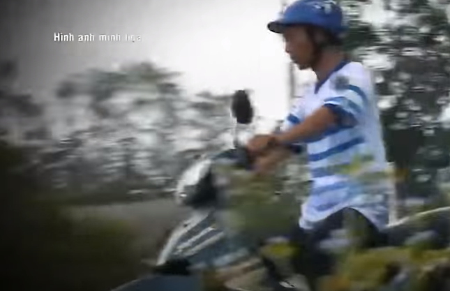 Suôl lấy xe gắn máy biển số 69N1- 19.500 và hơn 1 triệu đồng của chị Hương. Lưu Văn Suôl mang chiếc xe gắn máy gửi quán cà phê ở ấp 10, xã Khánh An và trở về quê ở ấp 12, xã Khánh Lâm (U Minh) rồi sau đó bị bắt giữ.