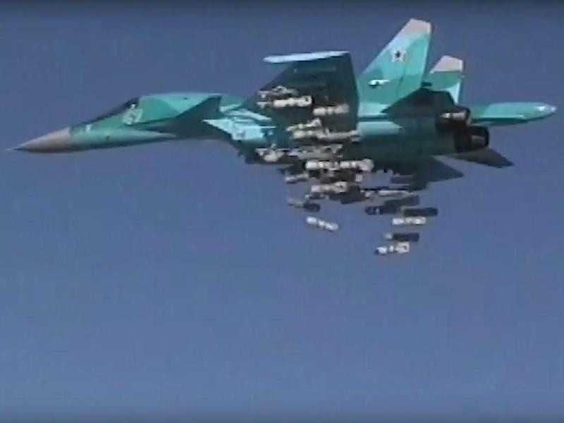 Dù số lượng máy bay quân sự nhiều gấp 3 lần Nga nhưng giới quân sự Mỹ nhiều lần từng thừa nhận rất ngán ngại sức mạnh trên không của Moscow và trên thế giới, chỉ có Không quân Nga có thể đủ sức đánh bại được Mỹ.