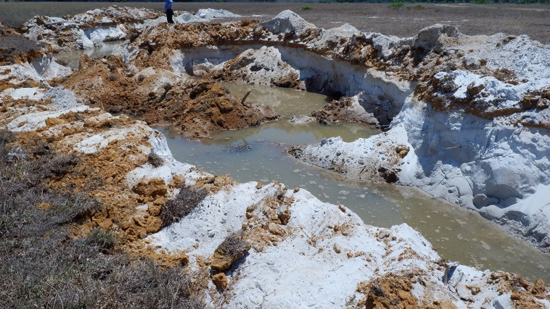 Điều tra vụ khai thác cát trắng tại Núi Thành – Quảng Nam Dieu tra vu khai thac cat trang tai Nui Thanh – Quang Nam
