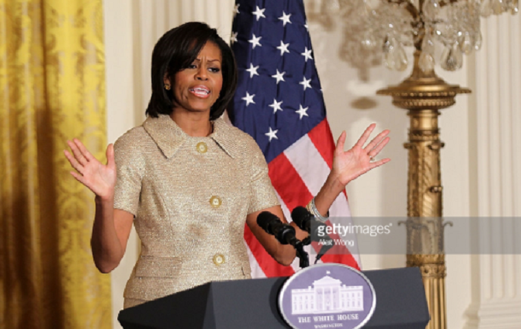 Đệ nhất phu nhân Michelle phát biểu tại sự kiện kỷ niệm ngày Quốc tế phụ nữ tại Nhà Trắng, thủ đô Washington, hôm 8/3/2011. Ảnh: Getty.