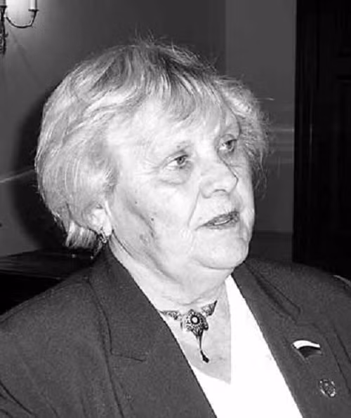 “Mặc dù vậy, các giáo viên trong trường lúc đó ai cũng tin tưởng rằng trò Putin sẽ trở thành một luật sư giỏi”, cô giáo Vera kể. Ảnh: http://novayagazeta.spb.ru