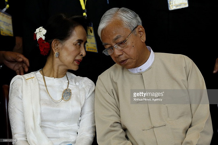 Ông tiếp tục theo học tại Viện Khoa học máy tính, Đại học London (Anh), trong khoảng thời gian 1971-1972 và Trường quản lý D. Little ở Cambridge, bang Massachusetts (Mỹ), vào năm 1987. Ảnh: Economic Times.