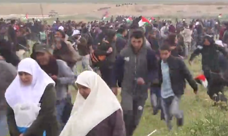 Trong khi đó, Quân đội Israel cho biết chưa thể xác minh được tổng số người thương vong trong vụ bạo lực kinh hoàng vừa qua. Ảnh: Daily Mail.