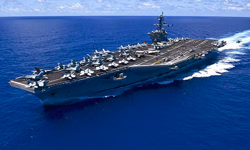 Tàu sân bay USS Carl Vinson của Mỹ. Ảnh: Wikipedia.
