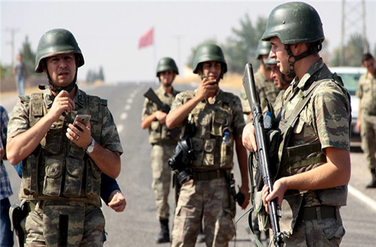 “Chúng tôi sẽ sớm kiểm soát hoàn toàn thị trấn Tal Rifaat”, ông Erdogan khẳng định. Ảnh: FNA.