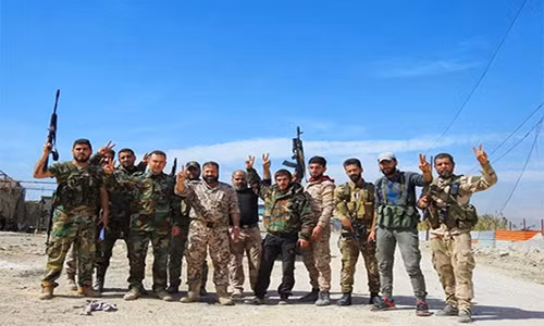 Theo hãng Fars (Iran) ngày 6/3, Quân đội Syria đã đánh bật các tay súng khủng bố ra khỏi nhiều khu vực ở Đông Ghouta, đồng thời cắt đứt một tuyến tiếp vận chính của bọn chúng. Ảnh: FNA.