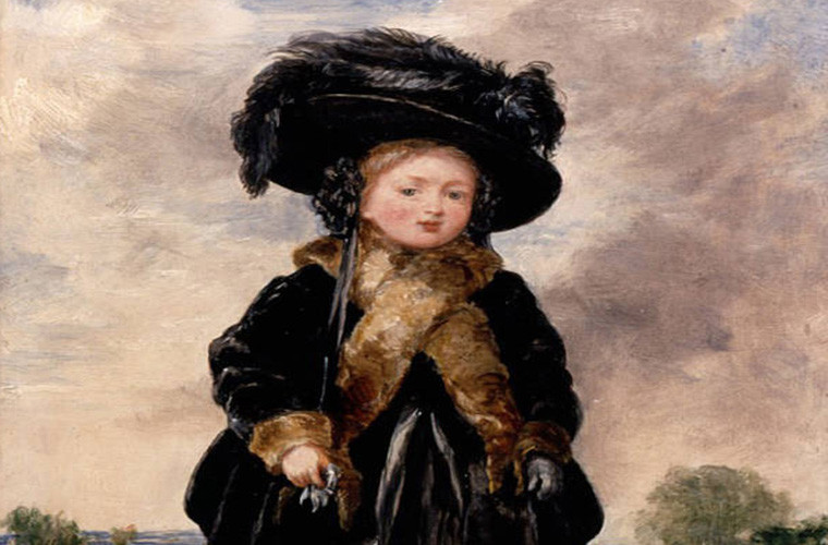 Nữ hoàng Victoria được nuôi dưỡng theo quy tắc “Kensington System”, có nghĩa là bà gần như bị cô lập hoàn toàn khiến bà phụ thuộc vào cha mẹ.