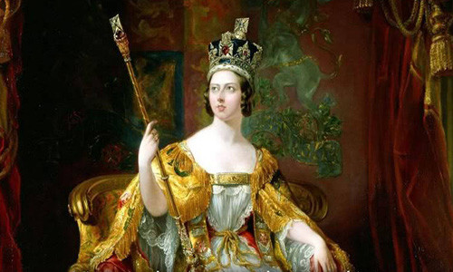 Sau đó, Nữ hoàng Victoria chuyển vào Cung điện Buckingham và trở thành vị hoàng đế đầu tiên sống trong cung điện này.