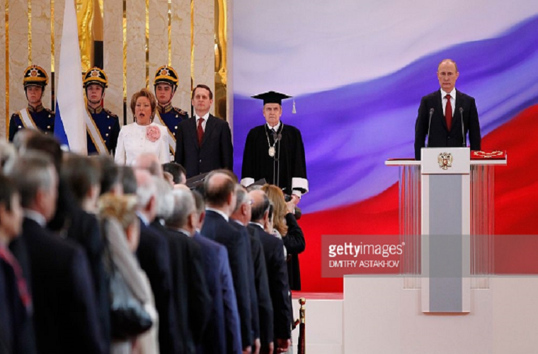 Tham gia cuộc bầu cử năm 2012, ông Putin dễ dàng tái đắc cử với 63,6% số phiếu ủng hộ. Ảnh: Getty.