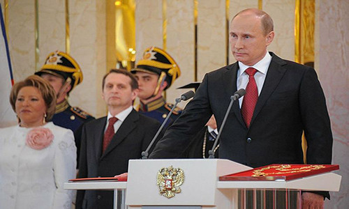 Tổng thống Putin tuyên thệ nhậm chức trong nhiệm kỳ thứ ba của ông ngày 7/5/2012. Ảnh: Wikipedia.