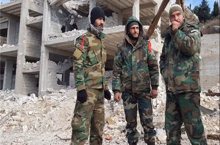 Al Masdar News dẫn một nguồn tin quân sự ngày 29/3 cho biết, Quân đội Syria vẫn chưa tiến hành cuộc tấn công nhằm vào thị trấn chiến lược Douma ở Đông Ghouta. Ảnh: SNN.