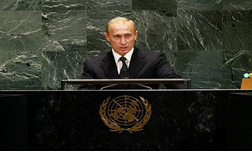 Tổng thống Putin phát biểu tại Liên Hợp Quốc hồi năm 2003.