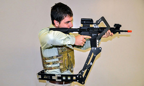 Mỹ đang chế tạo "vũ khí thứ ba" cho binh sĩ. Ảnh: Twitter.